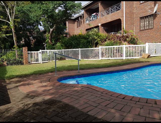 2 BEDROOM SECTIONAL TITLE FOR SALE IN SCOTTBURGH CENTRAL